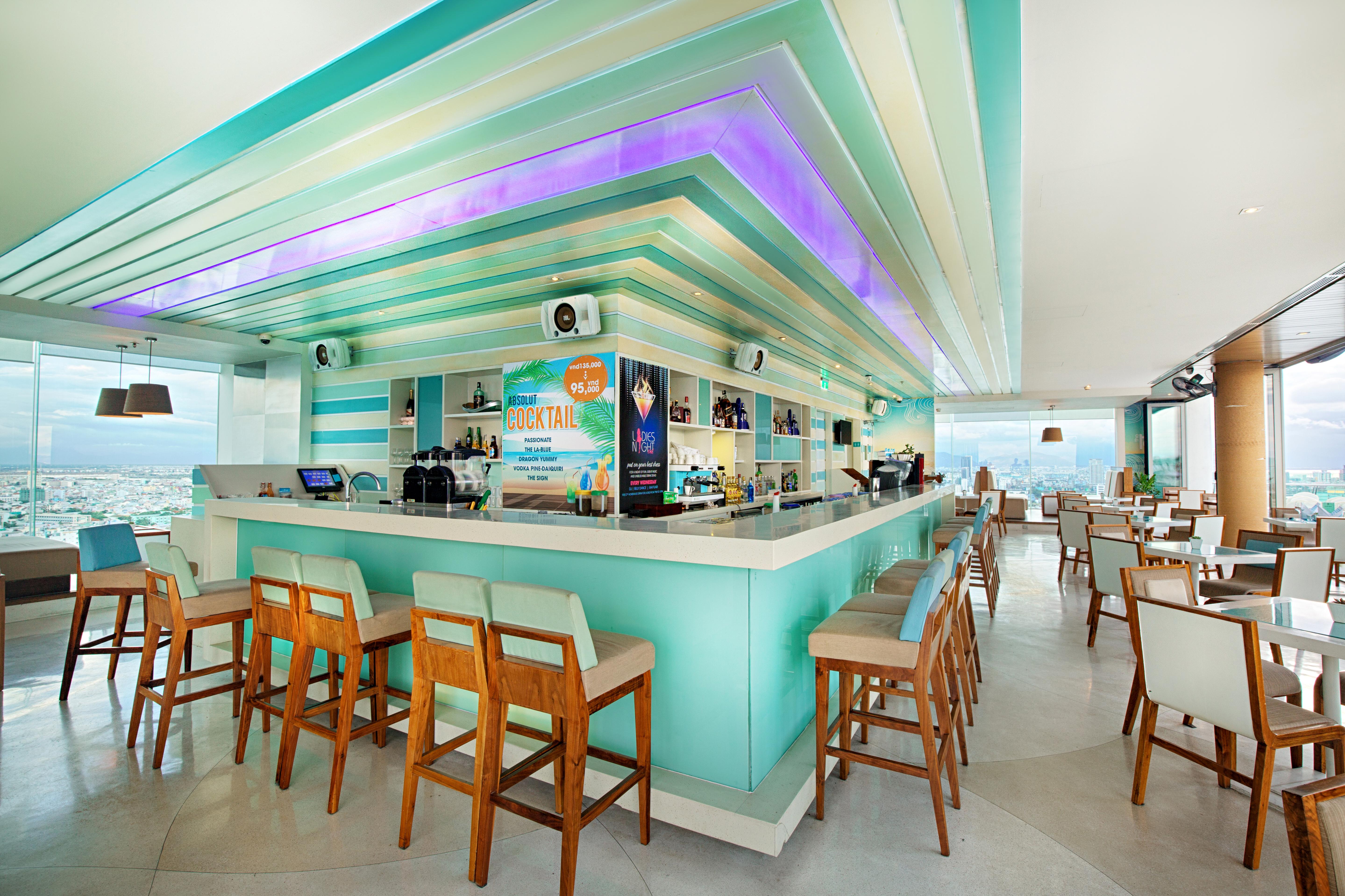 A La Carte Da Nang Beach Exterior photo