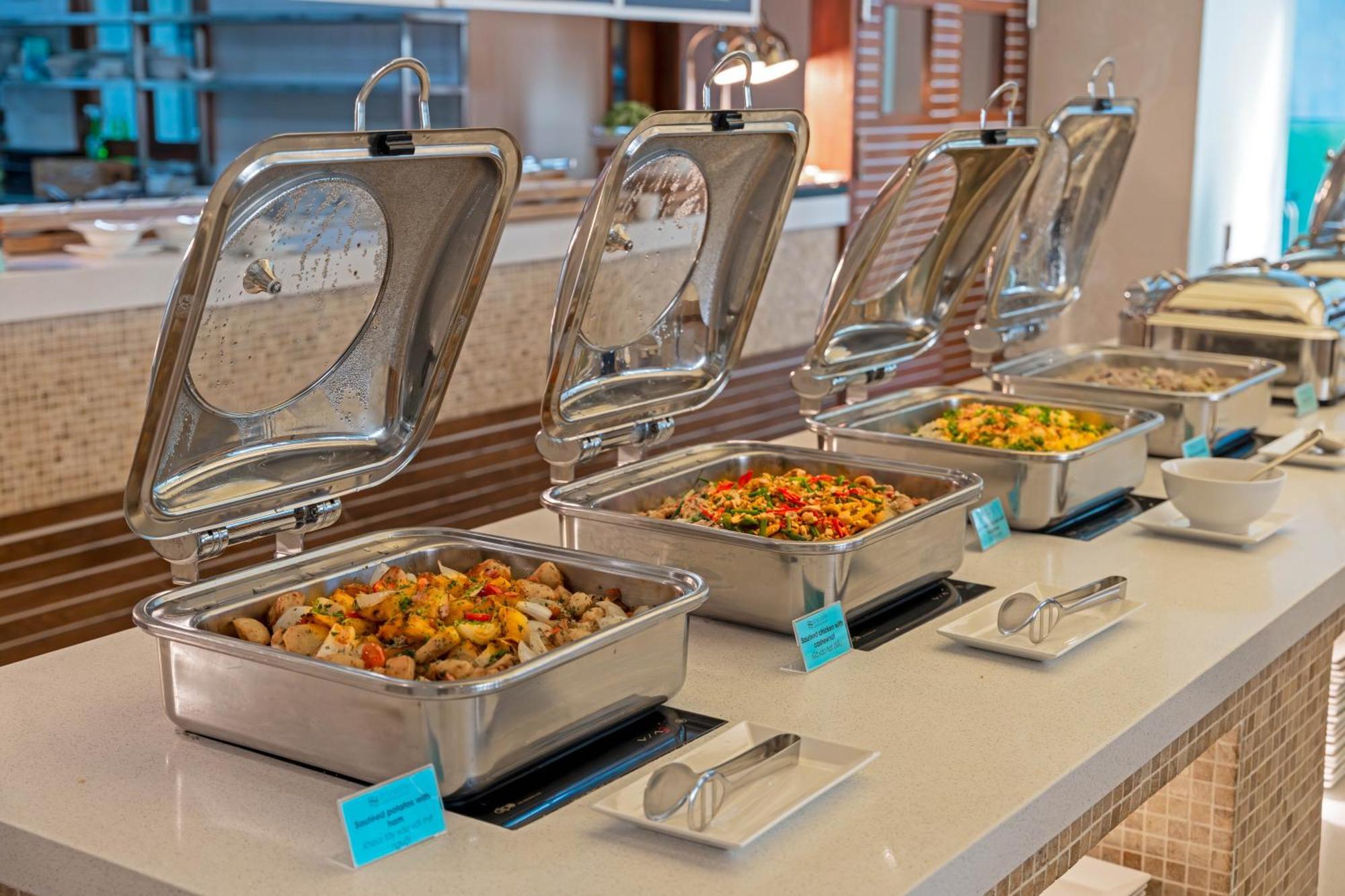 A La Carte Da Nang Beach Exterior photo