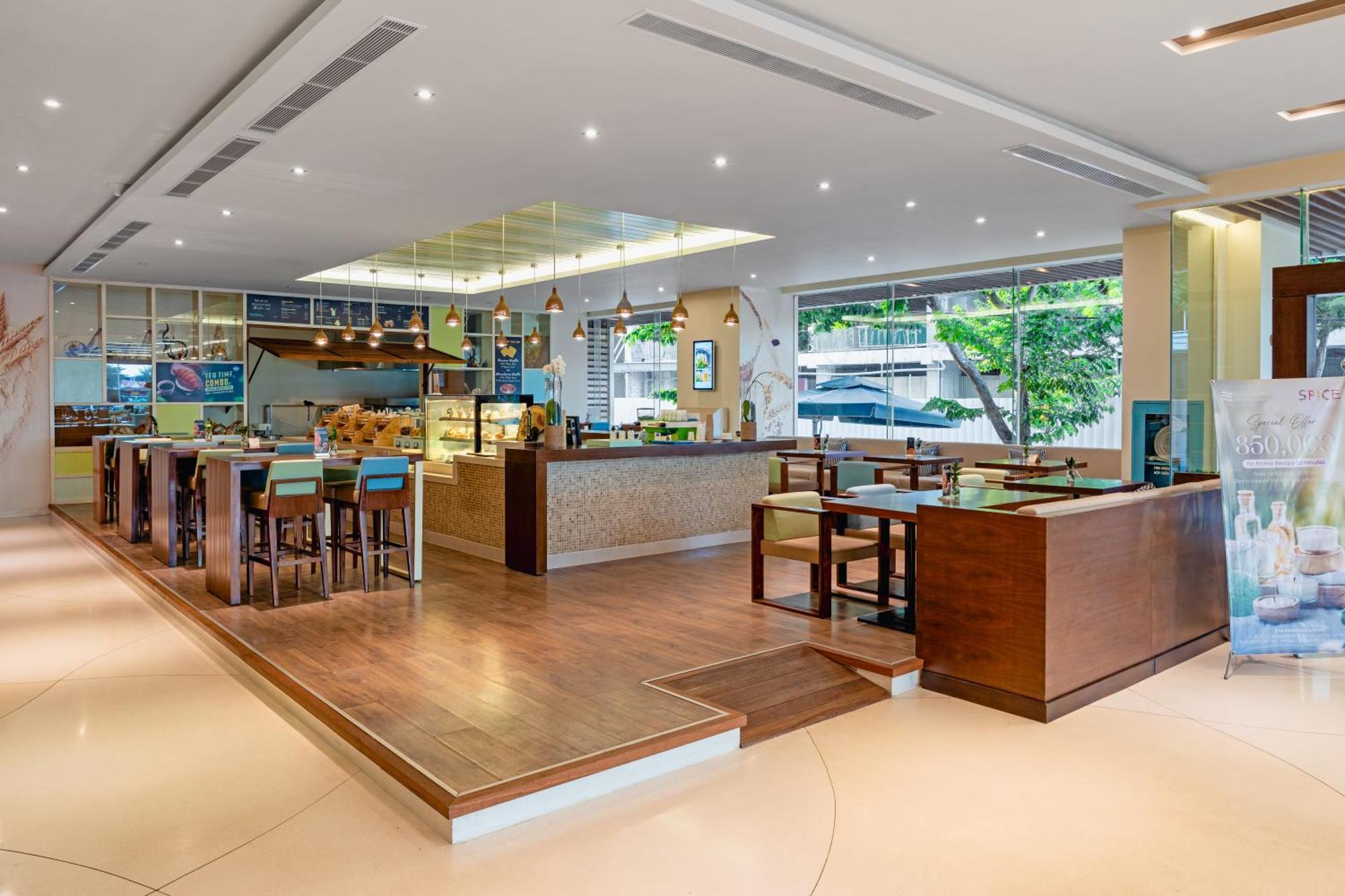 A La Carte Da Nang Beach Exterior photo