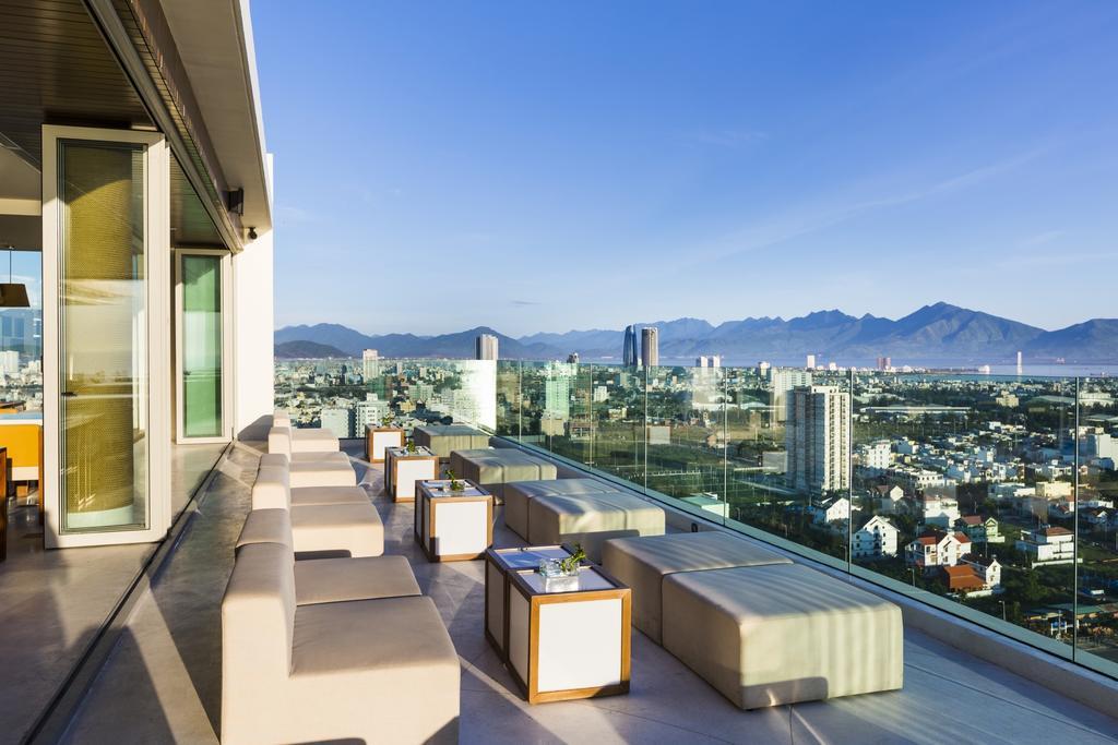 A La Carte Da Nang Beach Exterior photo
